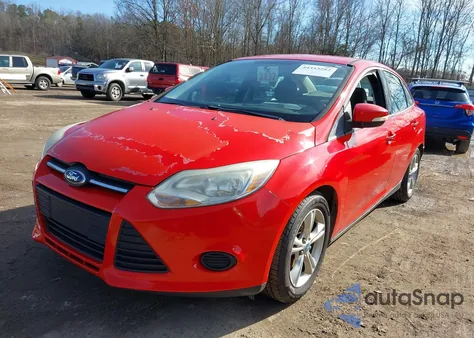 2014 Ford Focus Se z USA, uszkodzony, nr VIN 1FADP3F24EL203251